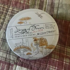 Library of Flowers Perfumed Creme